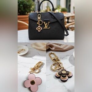 Louis Vuitton Blooming Flowers BB Bag Charm/Key Holder